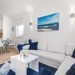Apartment Amazing Apartment In Pag With Wifi *